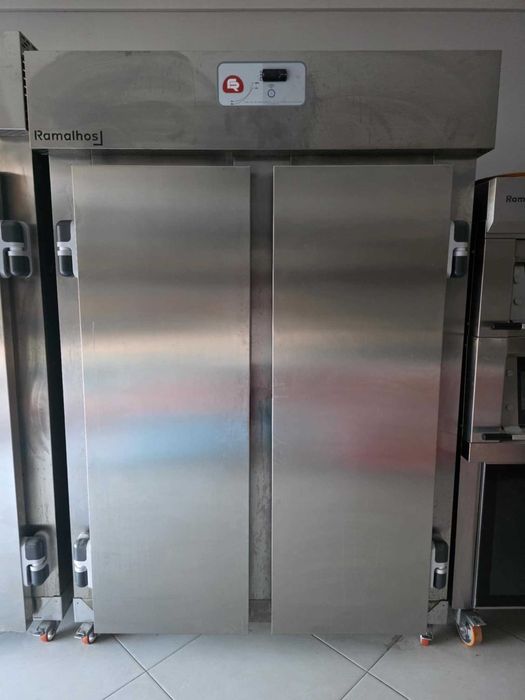 Arca de refrigeração