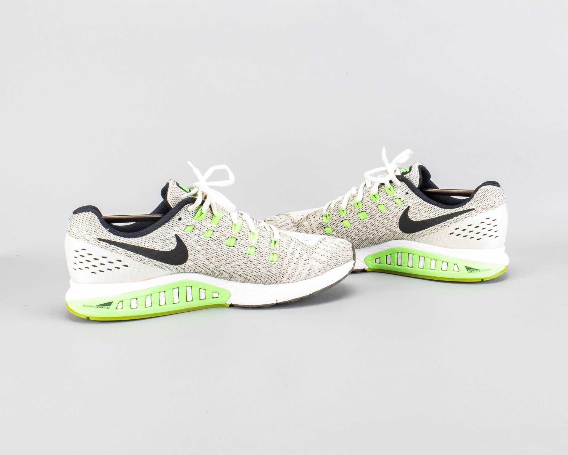 Беговые кроссовки в сетку Nike Zoom Structure 19.42,5 размер