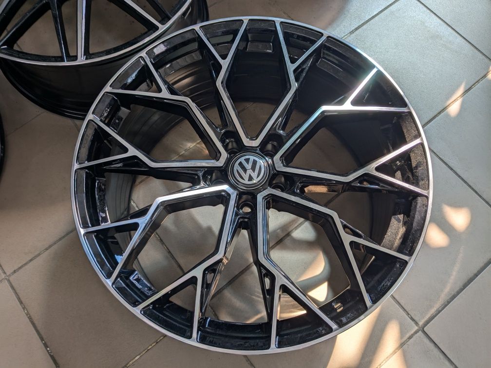 Volkswagen Touareg II_ диски R21_ 5x112