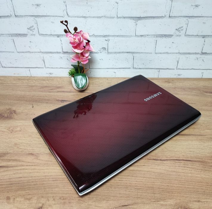 Ноутбук Samsung R730 i3-370M озу 4гб