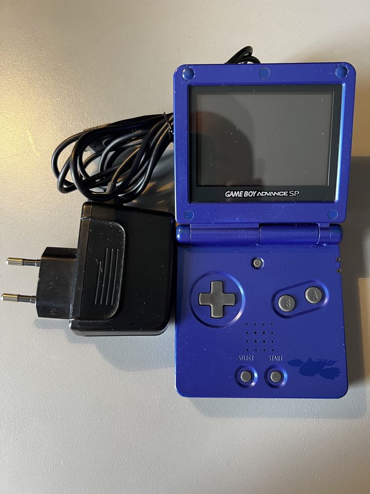 Game Boy Advance SP