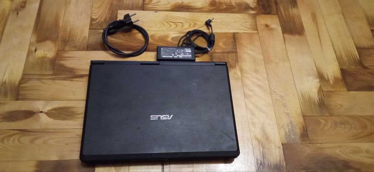 Ноутбук ASUS X58C series б/у