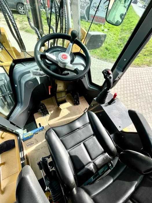 NOWA Ładowarka kołowa STORM SL1200 UDŹWIG 1500KG 4X4 2025 SERWIS