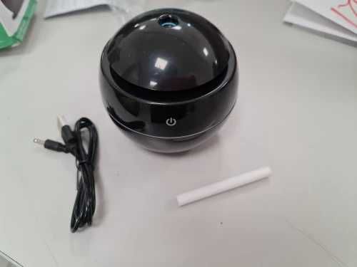 Mini nawilżacz do aromaterapii USB.