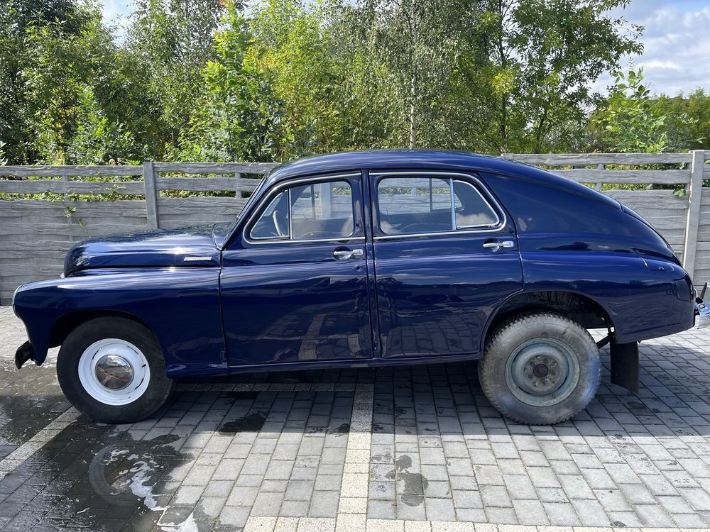 Warszawa M20 rok 1957 do ukonczenia
