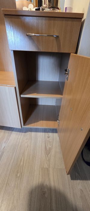 Меблі у передпокій