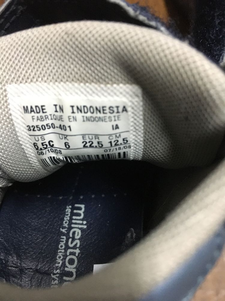 Botas Nike t 22.5
