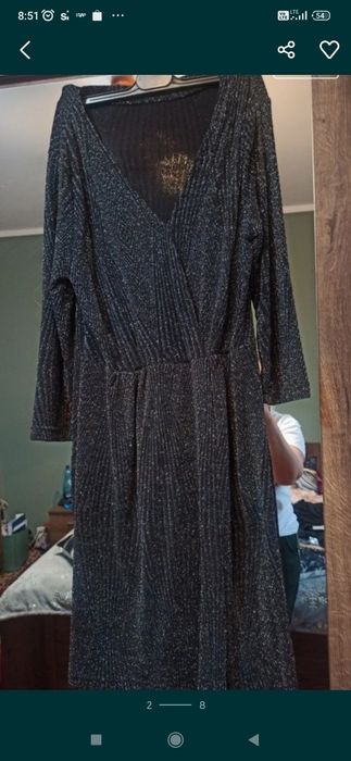 Sukienka ze srebrną nicią l/xl