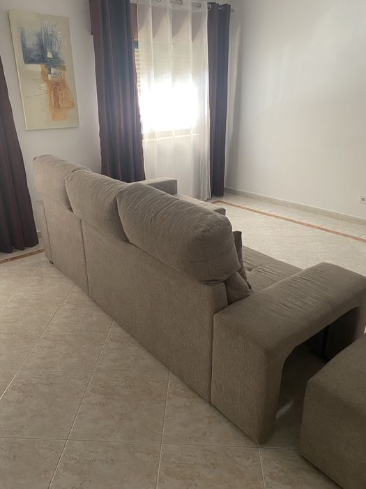 Sofá de 3 lugares com Chaise Long Reversível e Recosto Inclinável Bege