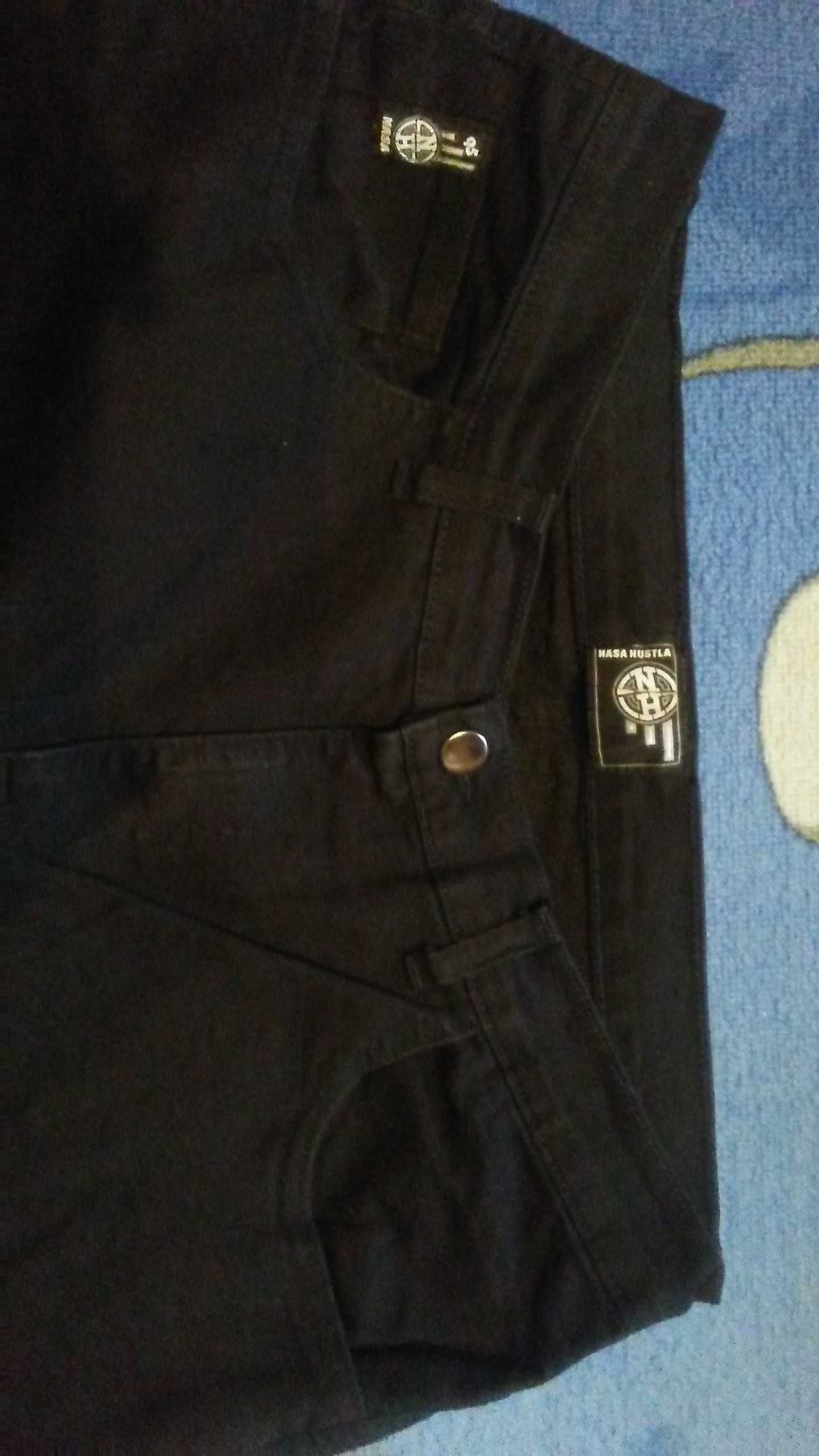 spodnie jeansy  z lycrą 2% czarne rozm M nowe