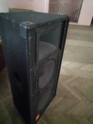 Продам колонку Jbl4733a