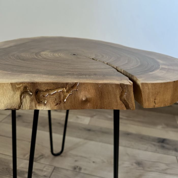 Столик журнальний (зріз дерева - горіх)