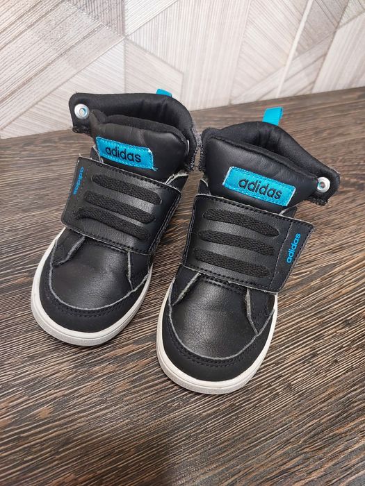 Хайтопи adidas 24 розмір на  14-14,5