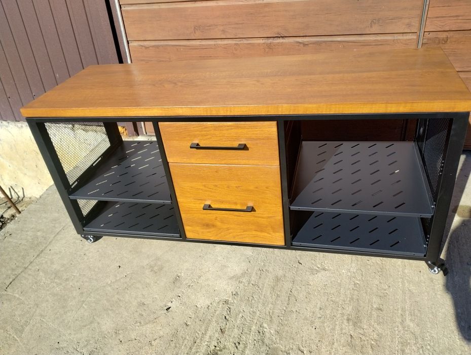 Szafki RTV Stoliki audio Hi-fi regały półki pod sprzęt na wymiar loft