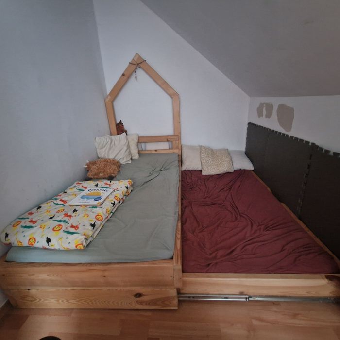 Łóżko dziecięce.