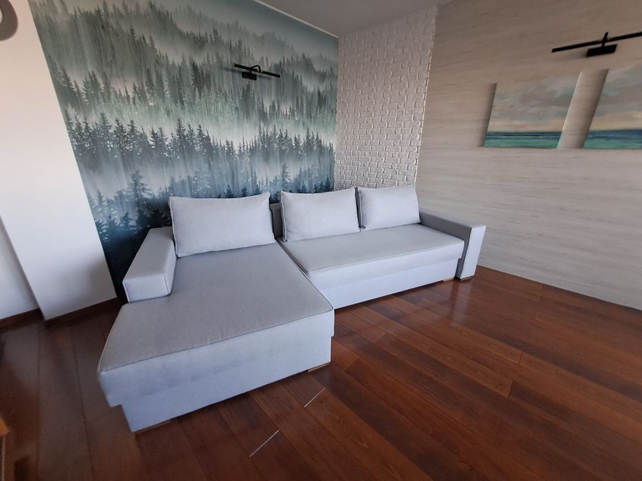 Duży narożnik do salonu z funkcją spania. Odbiór wyłącznie osobisty.