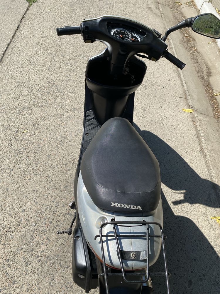 Продам мопед скутер