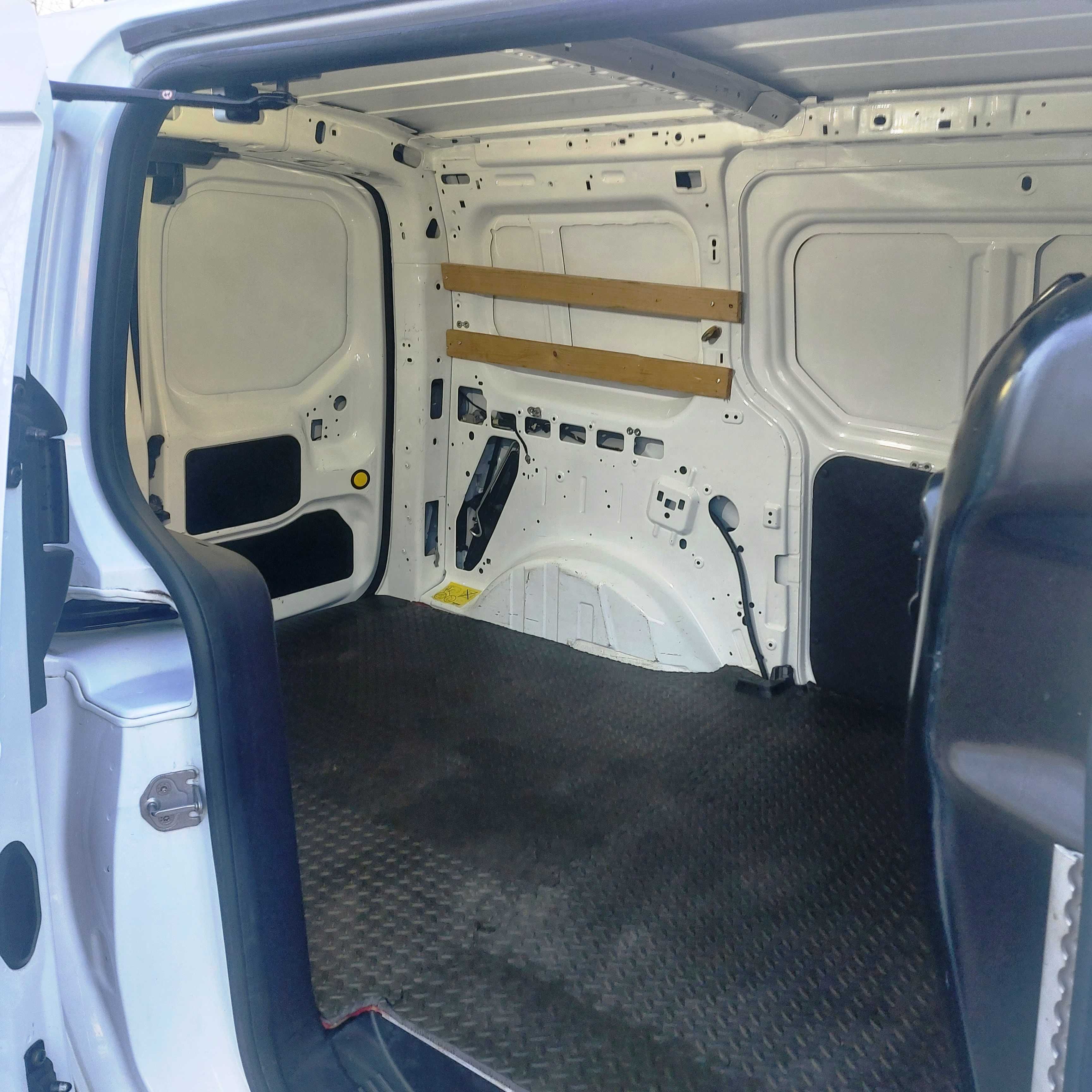 Ford Transit Connect Long