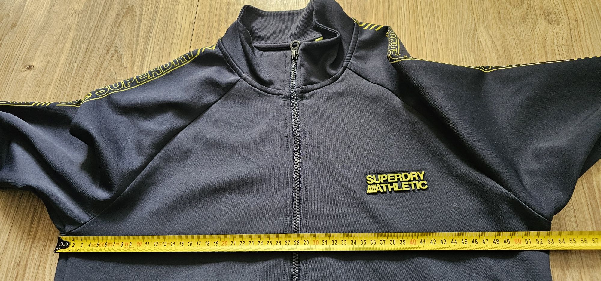 Bluza męska SUPERDRY rozmiar L stan bardzo dobry