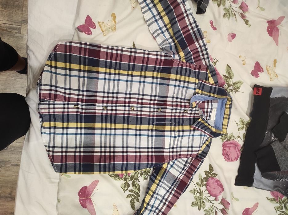 Рубашка,сорочка стильная на рост 128 см.