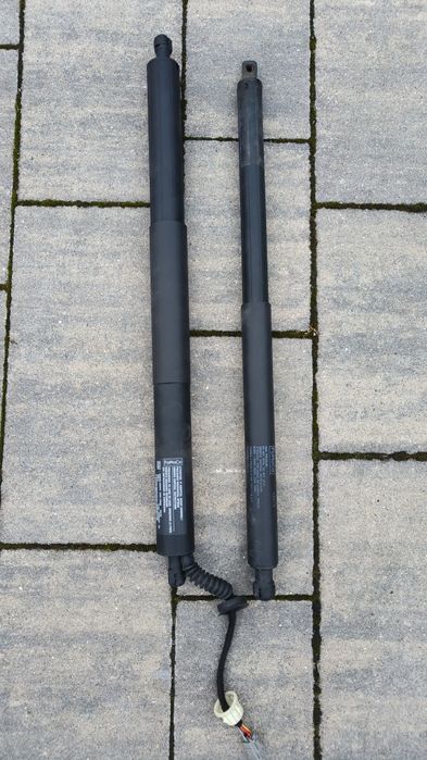 Siłowniki klapy bagażnika Ford Edge 2017