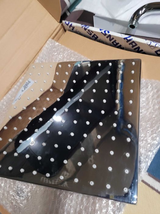 Deszczownica z ramieniem 357 mm Hansa Viva kwadratowa 250x250 chrom