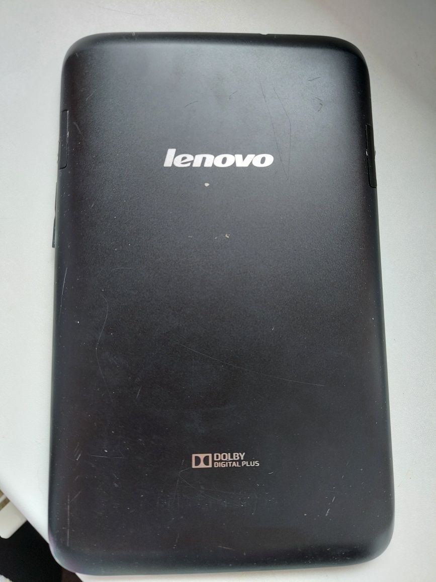 Планшет Lenovo чорний