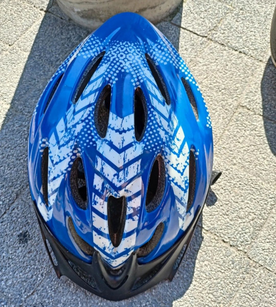 Kask rowerowy niebieski