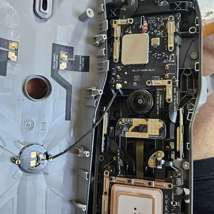 Ремонт дронів DJI Mavic, Autel, Matrice для ЗСУ, швидко, якісно