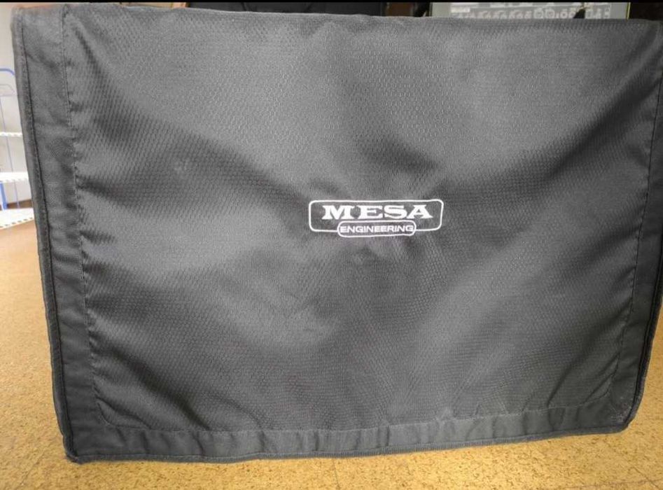 Coluna Mesa Boogie 1x12 Black Shadow como nova, com capa protetora