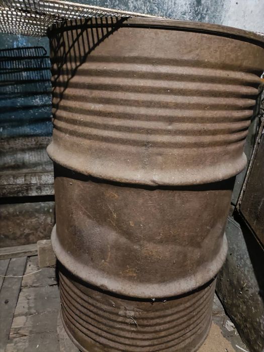 Бочка металева 200 літрів