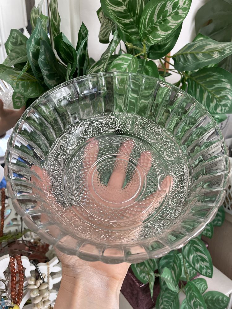 KIG Indonezja Trellis Fleur De Lis Szklana miska
