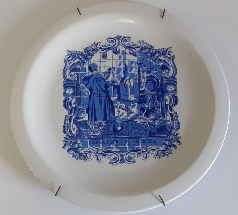 Prato de porcelana - Cozinha Tradicional Portuguesa