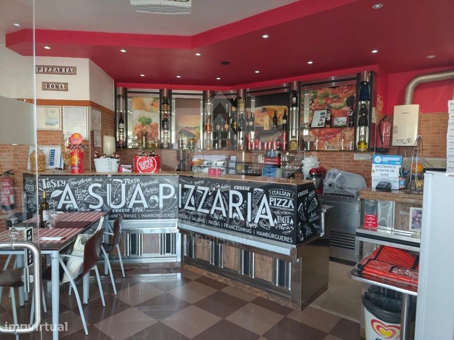 Pizzaria em funcionamento para trespasse em Vialonga