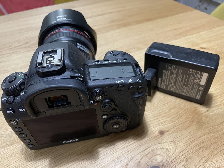 Canon 5D mark IV + Canon 24-70 EF 1:4 L IS USM Zestaw okazja