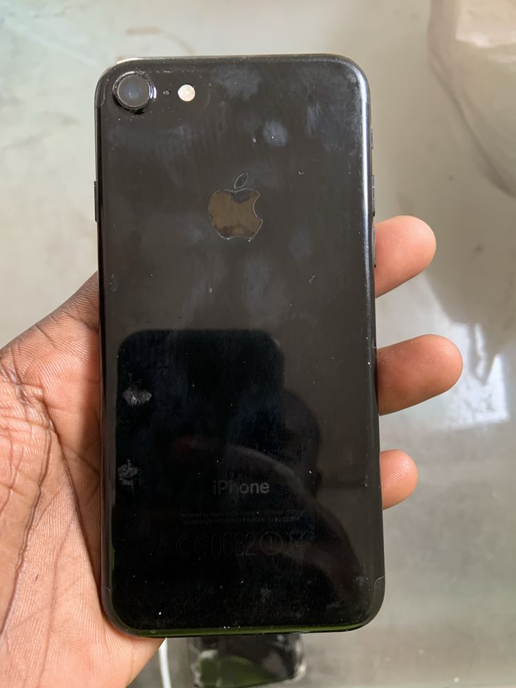 Vendo ou troco telemóveis! Leia a descrição.