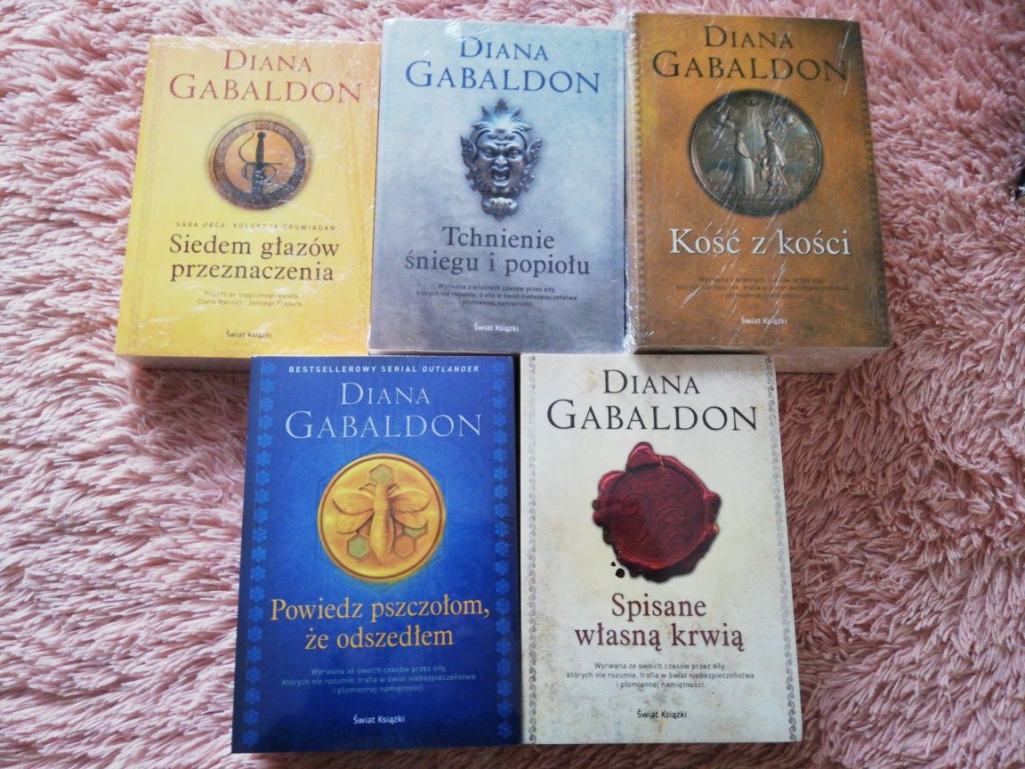 Diana Gabaldon - Obca ( 10 tomów) nowe