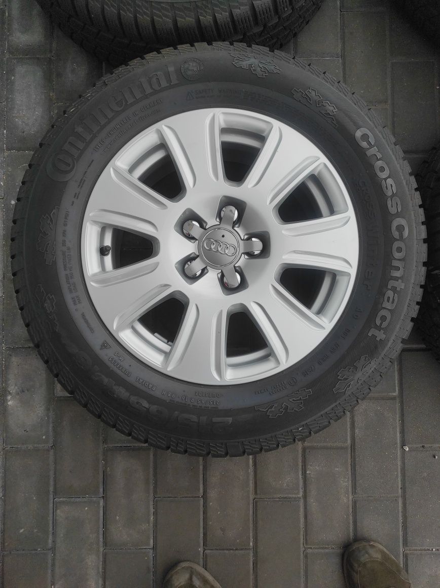 07 Koła Felgi aluminiowe ORYGINAŁ AUDI Q 3 Q 1R 16 5x112 Bardzo Ładne