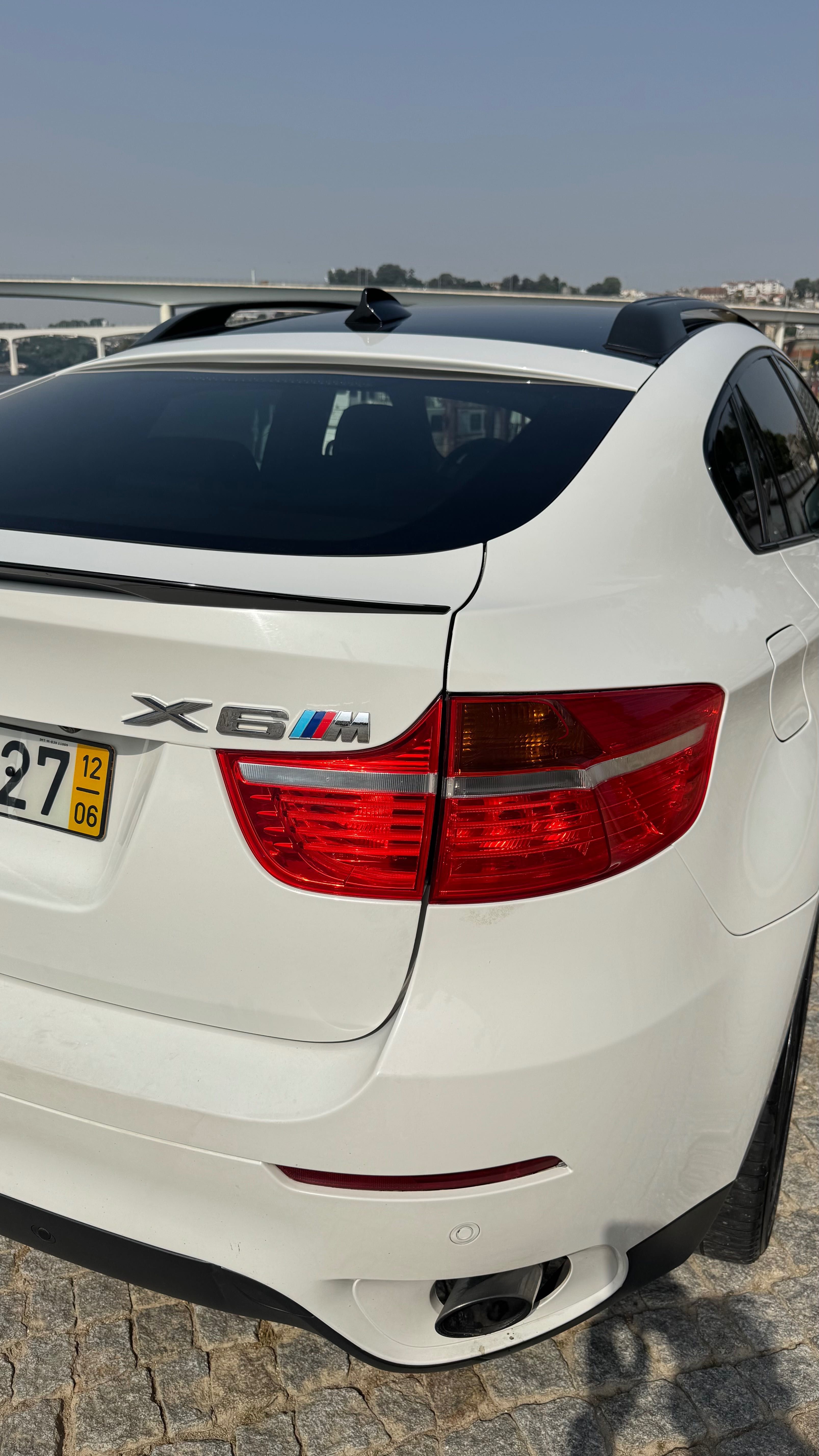 BMW x6 M 40d xDrive 2012 - 9.3.9.4.8.9.2.6.0