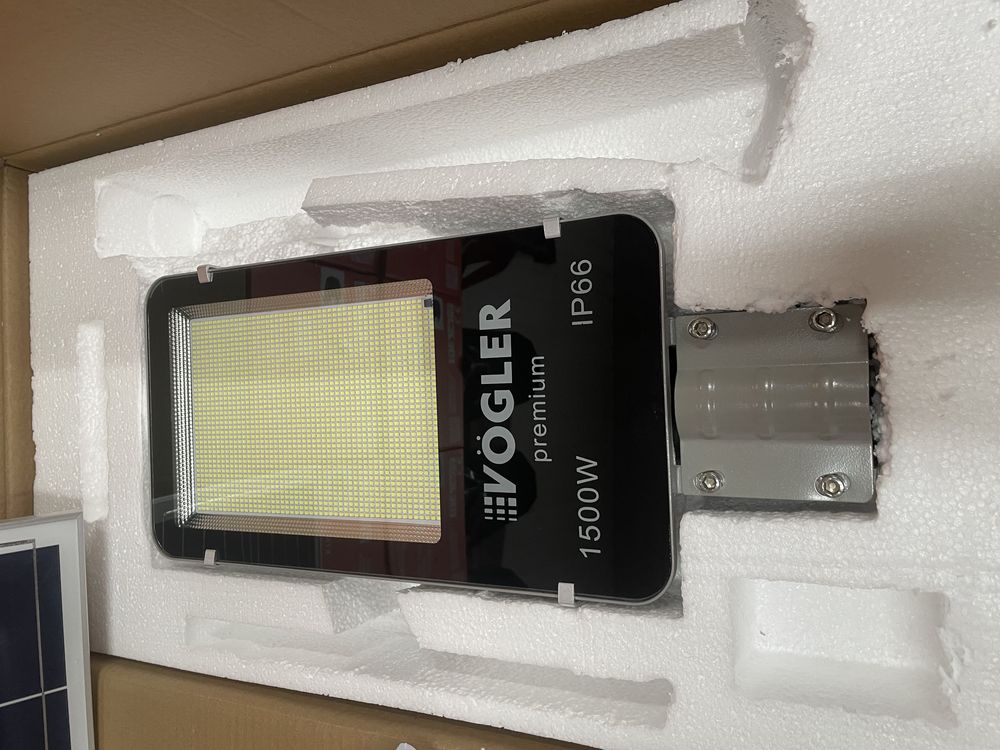 Lampa Solarna PREMIUM Uliczna VÖGLER GmBh wersja 1500 W, latarnia
