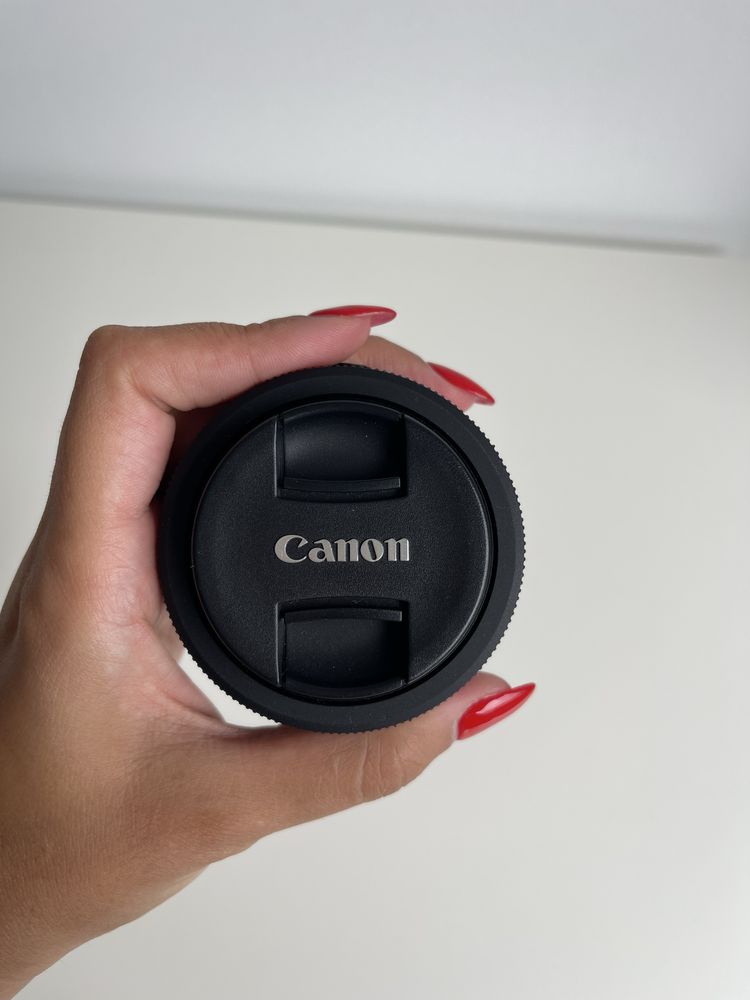 Lente Canon EF-S 24mm 1:2.8 STM