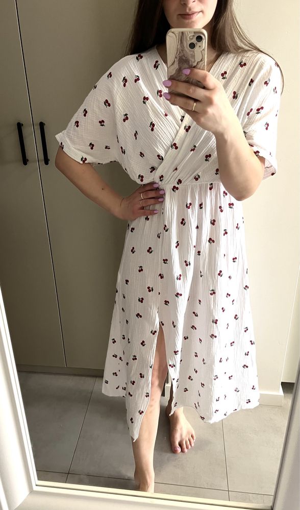 Sukienka muślinowa letnia w wiśnie cherry modna s m NOWA
