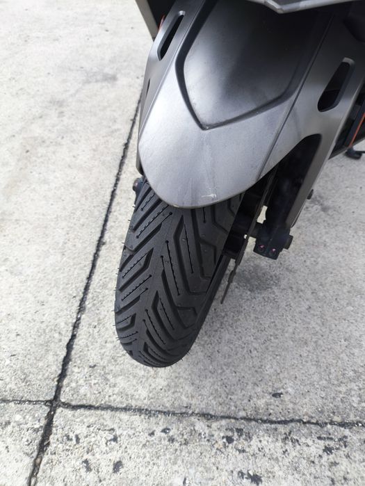 Kymco xCiting 400