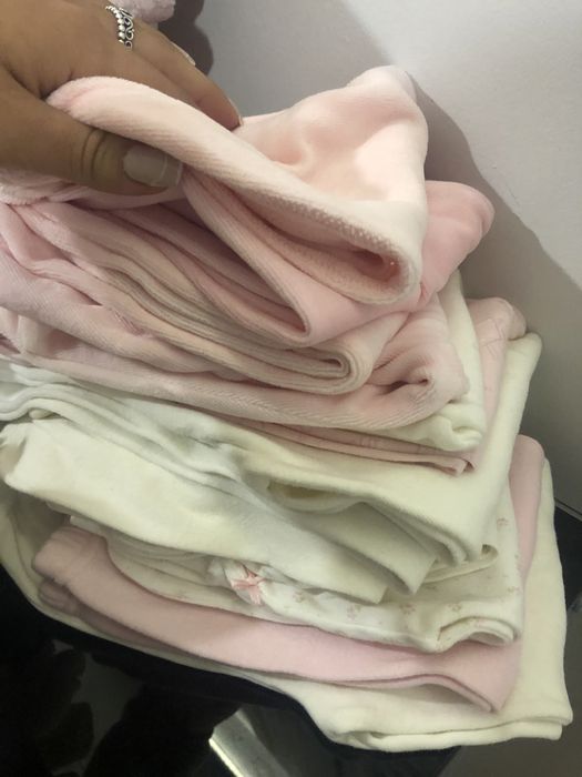 Lote de roupa de menina