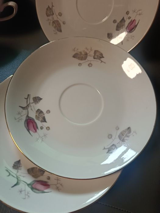 Chodzież zestaw bulionówka i talerzyk 6 sztuk