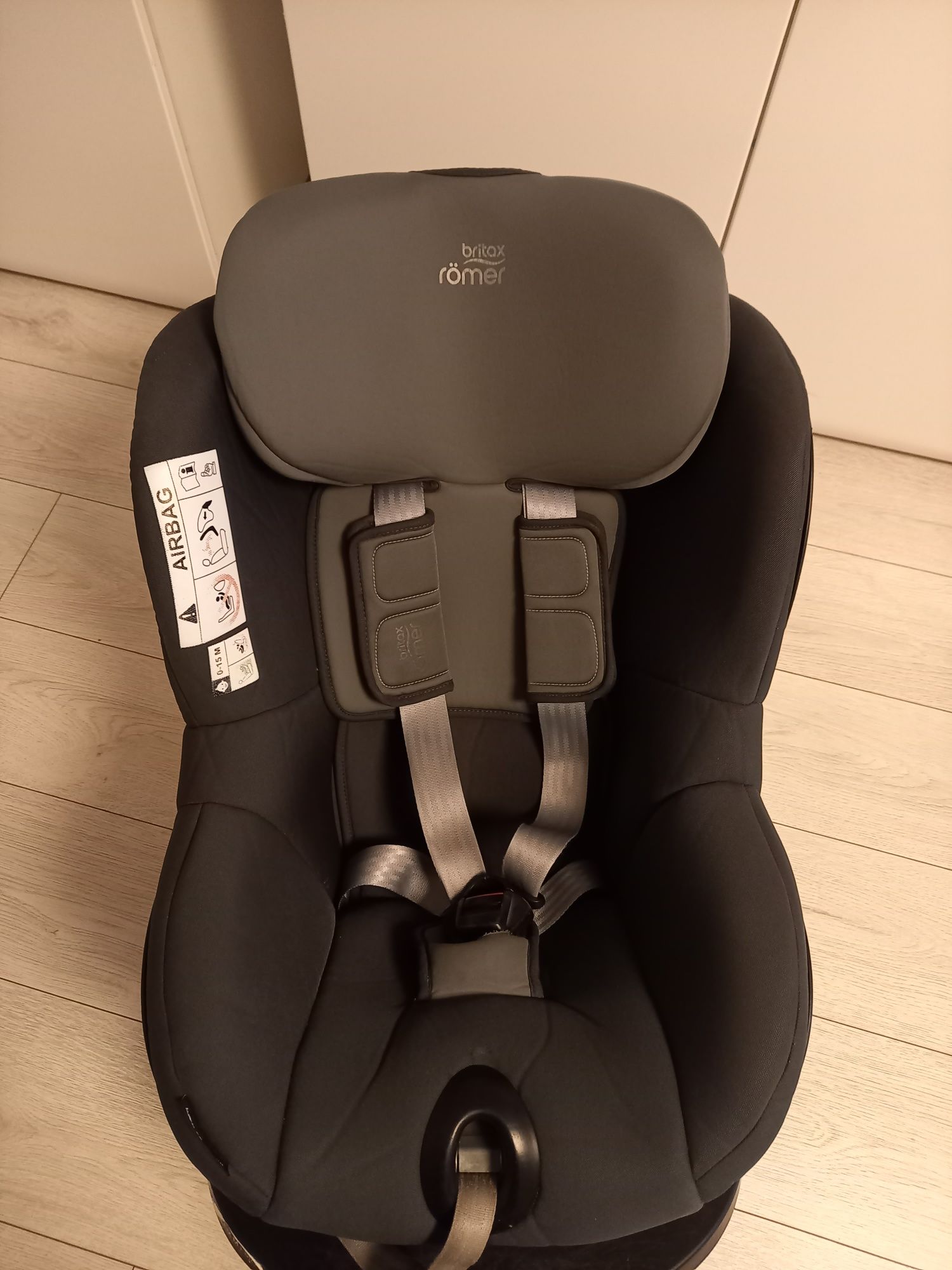 Britax romer dualfix m i-size obrotowy fotelik samochodowy + pokrowiec