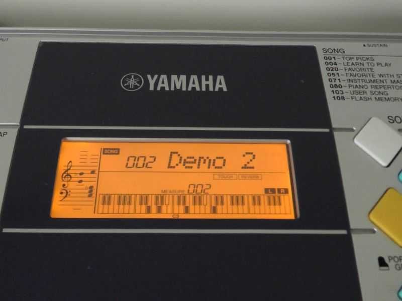 Keyboard Cyfrowy Yamaha PSR-E323 Dynamika MIDI LCD