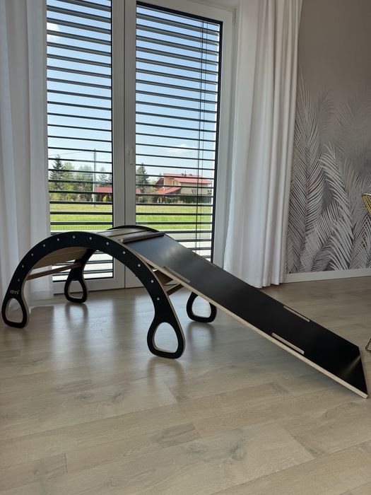 Drewniany bujak zjeżdżalnia wspinaczka JUUPI zabawka Montessori