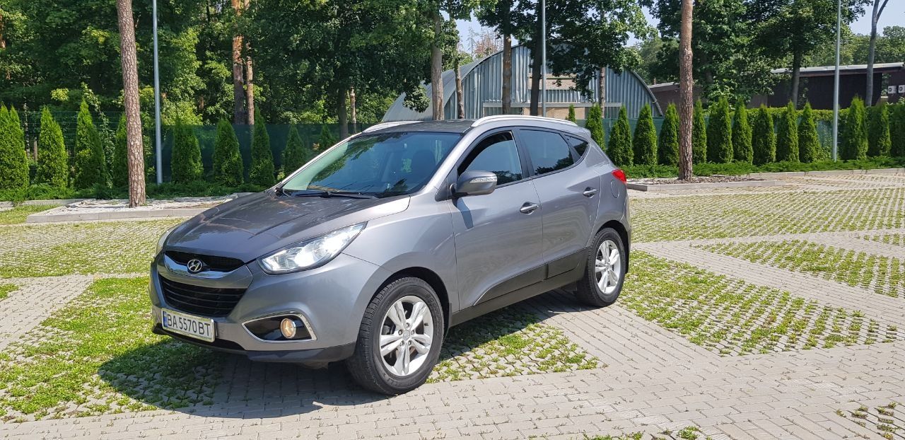 Hyundai ix35 2.0 CRDI, полный привод, ухожен