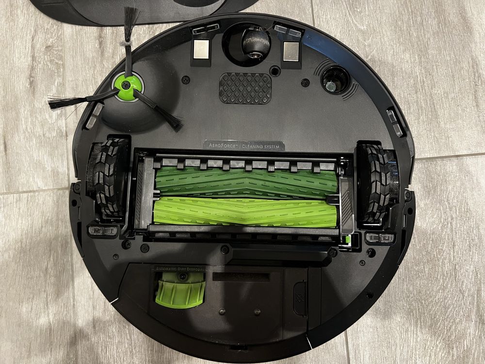 iRobot Roomba Combo j7+